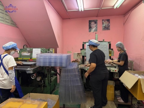 รับผลิตบรรจุภัณฑ์ถาดอาหาร